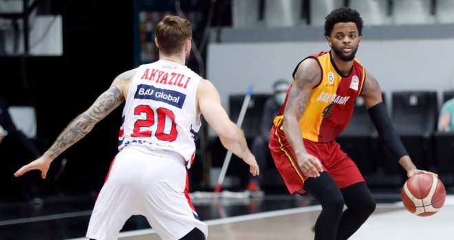 Galatasaray'dan Bahçeşehir'e farklı tarife