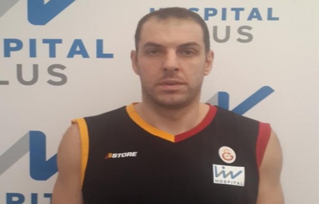 Galatasaray'ın yeni transferi Maric, İstanbul'a geldi