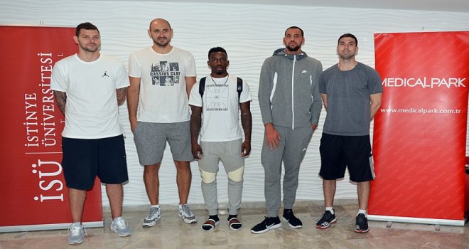 Galatasaray'ın yeni yabancıları sağlık testinden geçti