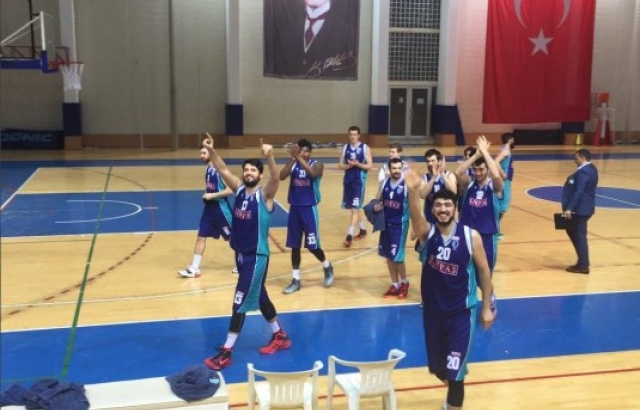 Galibiyet Sinpaş Denizli Basket'e moral verdi