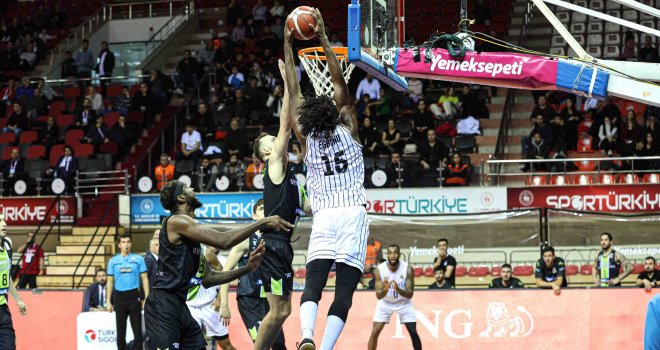 Gaziantep Basketbol evinde galip
