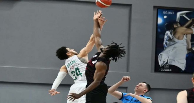 Gaziantep Basketbol son çeyrekte sonuca gitti