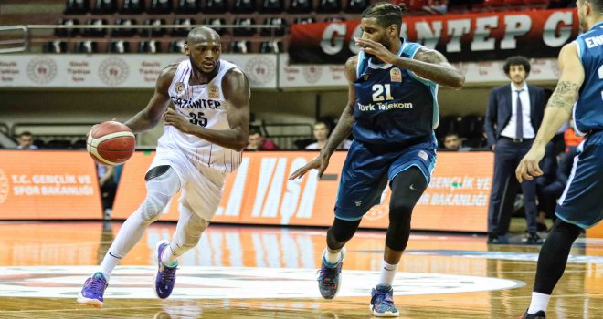 Gaziantep Basketbol, Türk Telekom engelini aştı