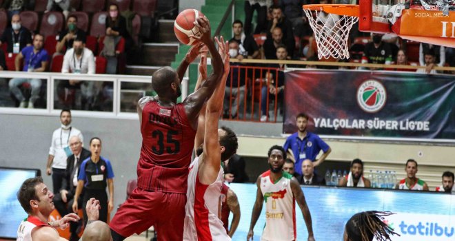 Gaziantep Basketbol, Yalova'da galip