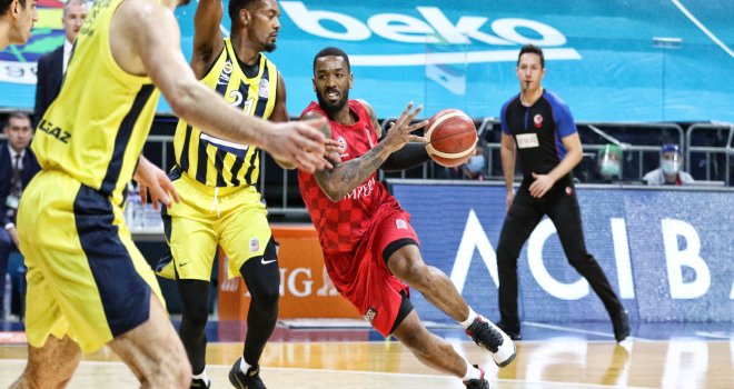 Gaziantep, Fenerbahçe'yi deplasmanda devirdi