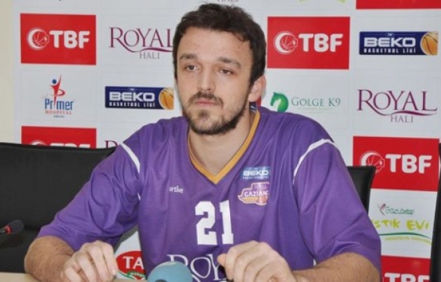 GAZİANTEP'TEN UŞAK SPORTİF'E