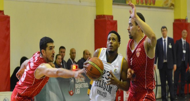 Gelişim Koleji, Bursa'da rahat kazandı