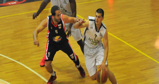 Gelişim Koleji geriden geldi Final'i yendi