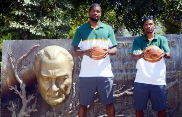 Gelişim Koleji'nin ABD'lileri İzmir'e geldi