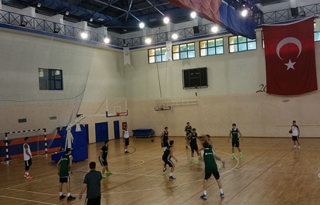 GENÇ ERKEKLER BOLU KAMPINI TAMAMLADI