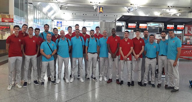 Genç Millilerimiz Slovakya'ya gitti