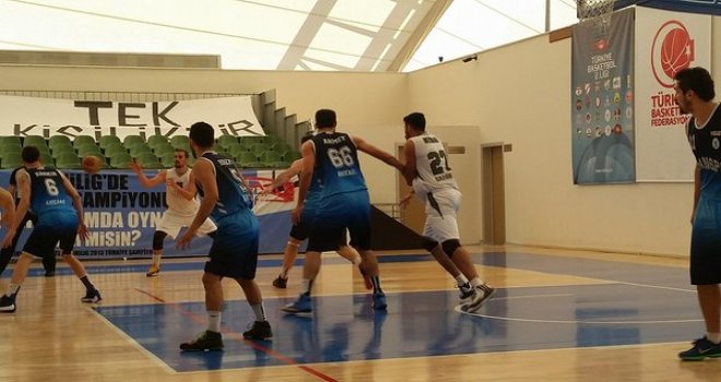 Gitti, geldi Orman Gençlik kazandı