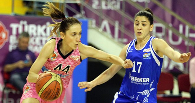 Gizem Yavuz yeniden İstanbul Üniversitesi'nde