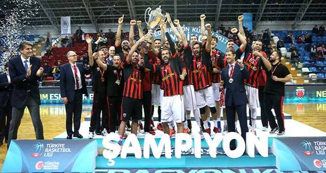 Greenberg: Asistan koçlarımız Erdem Bilmen ve Semih Uslu başarının mimarları oldular