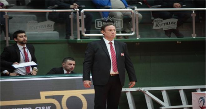 Gümüşdal hakemlerden yakındı