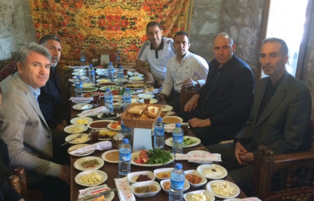 Harun Erdenay, Mardin ve Diyarbakır temsilcileriyle buluştu