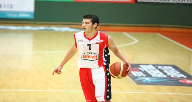 Hasan Emir Gökalp, Banvit'e geçti...