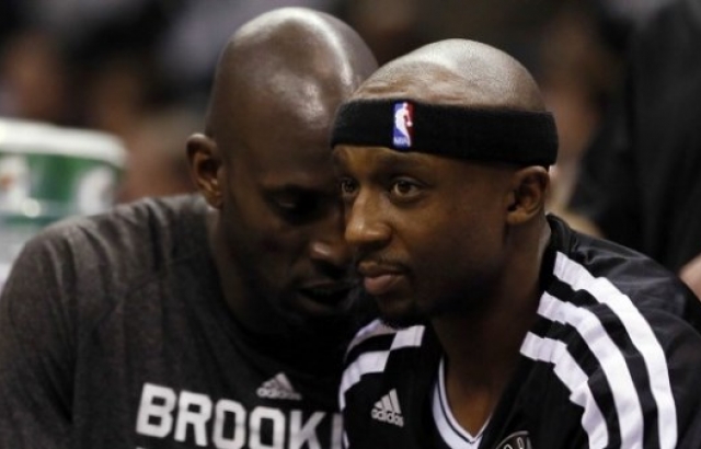 Houston-Sacramento takası