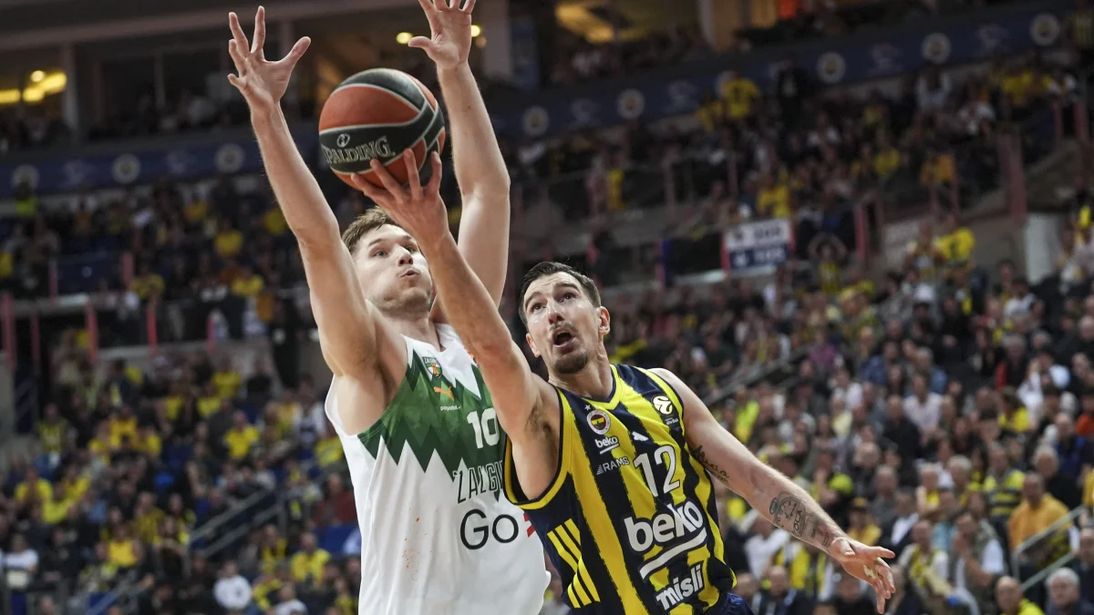 Fenerbahçe'ye De Colo'dan kötü haber