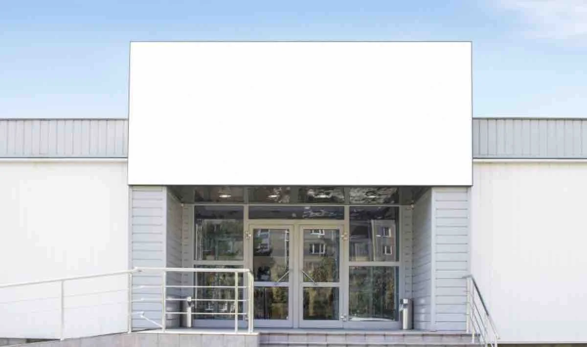 Sıradan Bir Dükkanı Prestijli Bir Markaya Çeviren Sihir: Doğru Antalya Reklam Tabela Seçimi