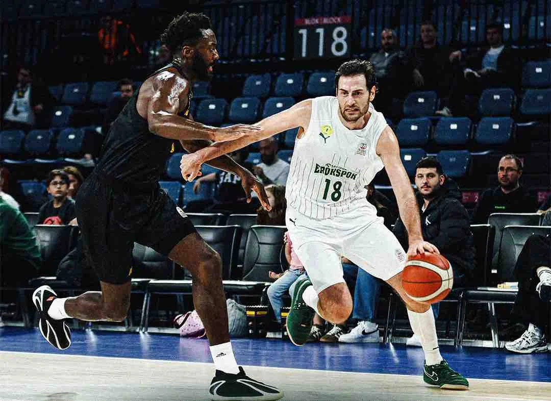 Erokspor evinde kazandı