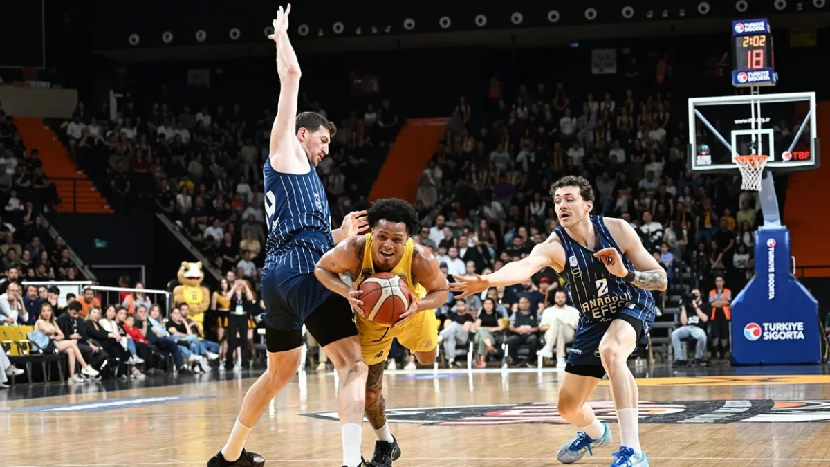 Anadolu Efes son saniyede...
