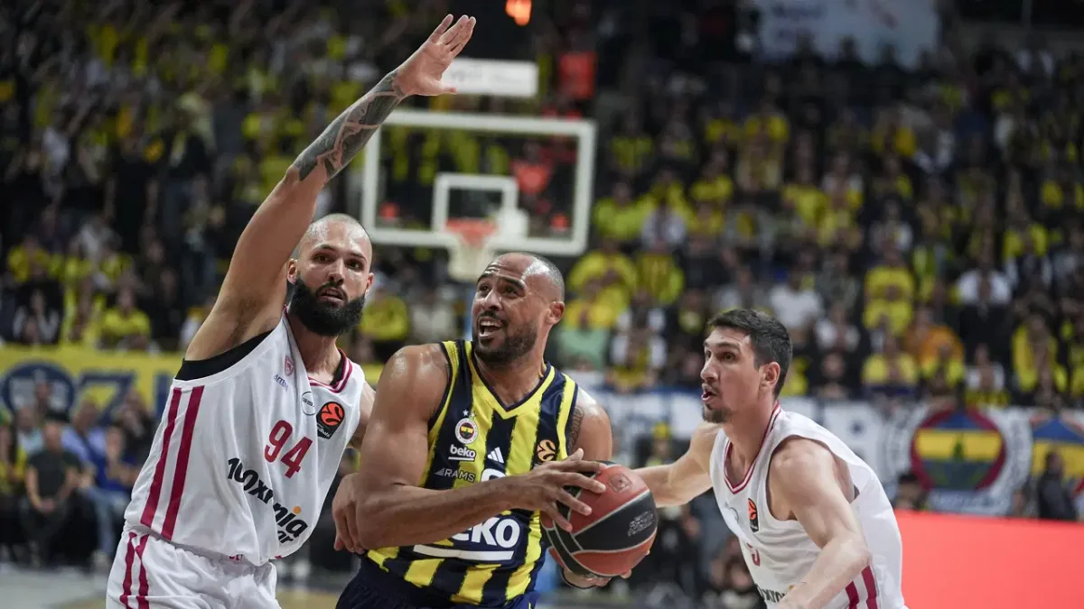 Fenerbahçe final için Olympiacos karşısında