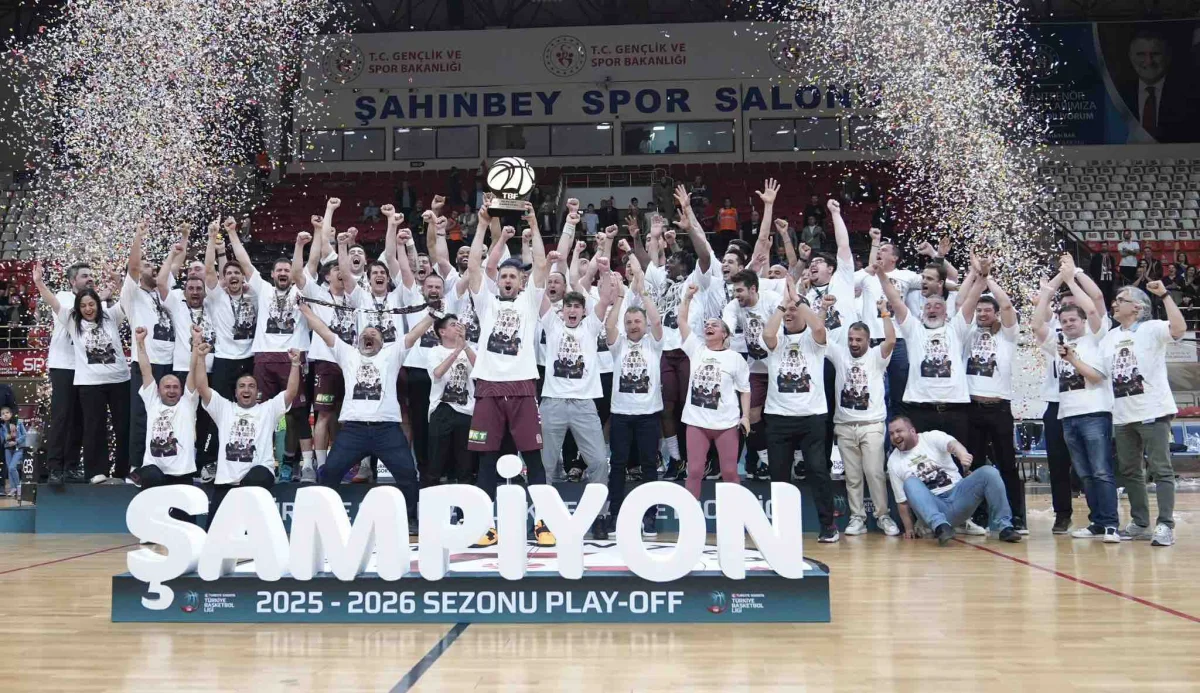 Bordo, Basketbol Süper Ligi'nde