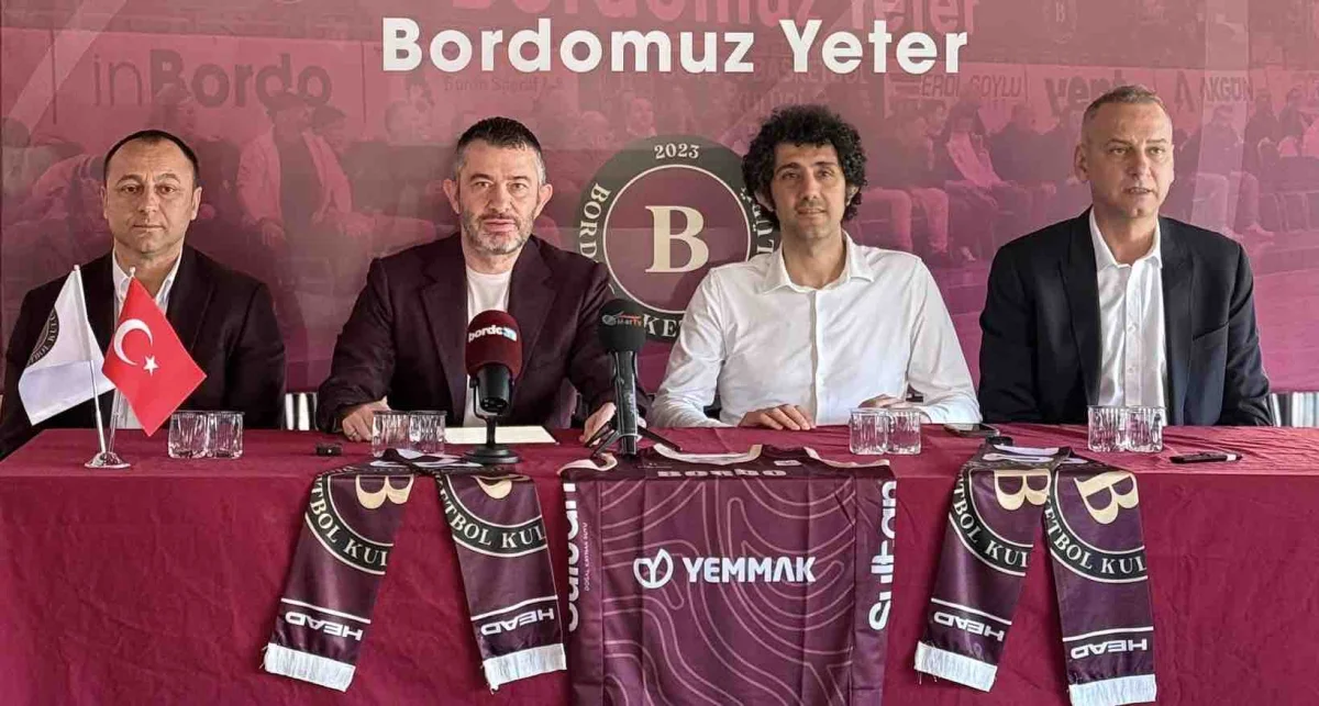 Bandırma Bordo Açık ve Yıldırım ile yeniledi