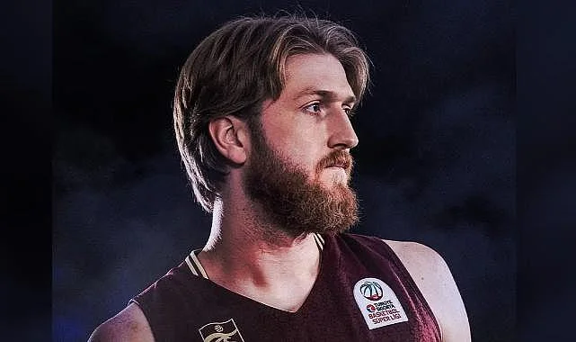 Trabzonspor Brady Manek'i de açıkladı