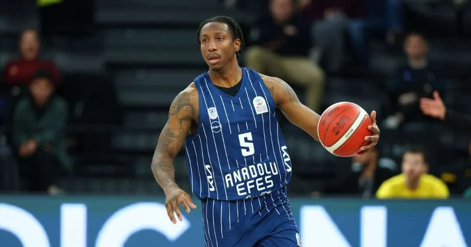 Saben Lee Zalgiris yolunda