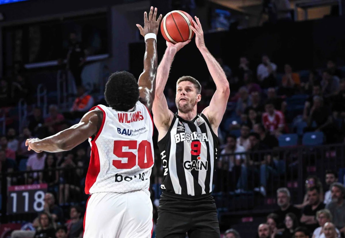 Beşiktaş pes etmedi seriyi son maça taşıdı