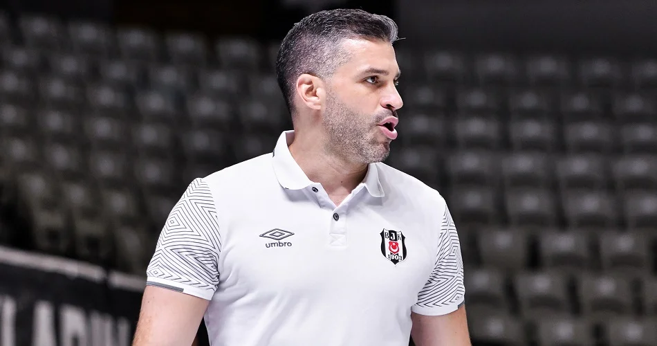 Beşiktaş Alimpijevic ile yeniledi