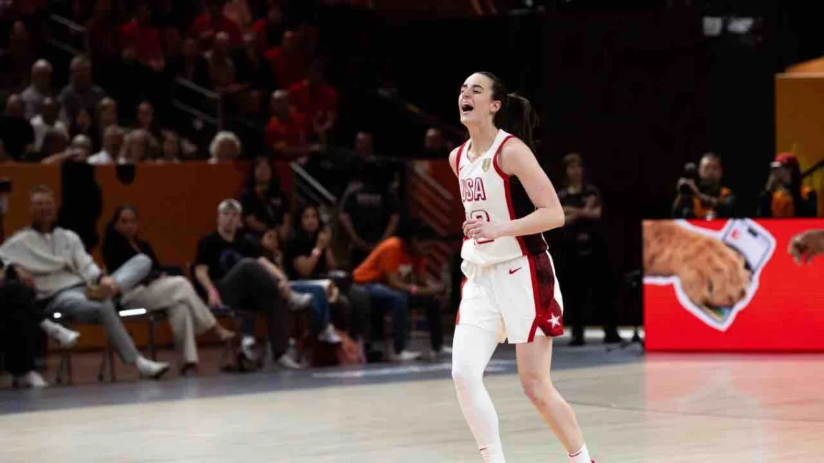 Caitlin Clark Dünya Kupası’na rekorla başladı