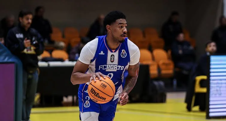 Denizli Basket'ten oyun kurucu takviyesi