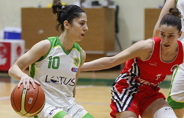 İstanbul Üniversitesi, Mersin'i geçti