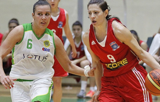 İstanbul Üniversitesi'nden Adana Botaş'a 33 fark