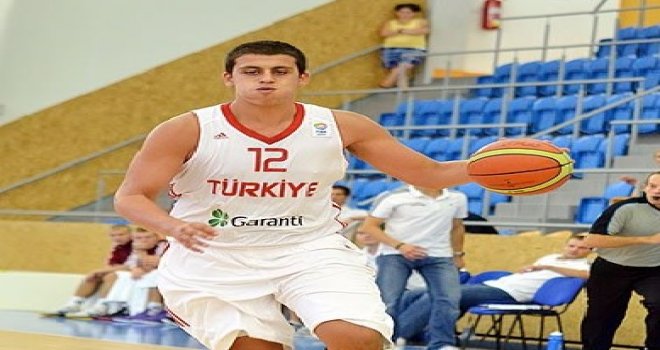 İstanbulspor Beylikdüzü'nden Zirve Üniversitesi'ne