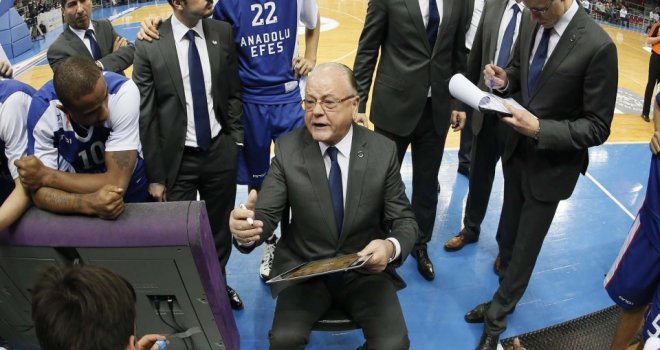 Ivkovic: Hem Euroleague hem BSL'de mücadele etme zorluğunu yaşadık