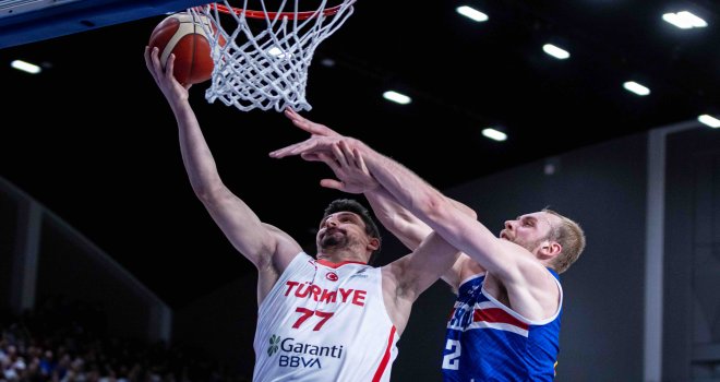 İzlanda'ya kaybeden A Milliler grubunu 3.sırada tamamladı