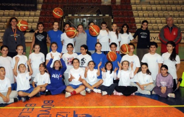 İZMİR BÜYÜKŞEHİR'DE ALTYAPI SEÇME SONUÇLARI BELLİ OLDU