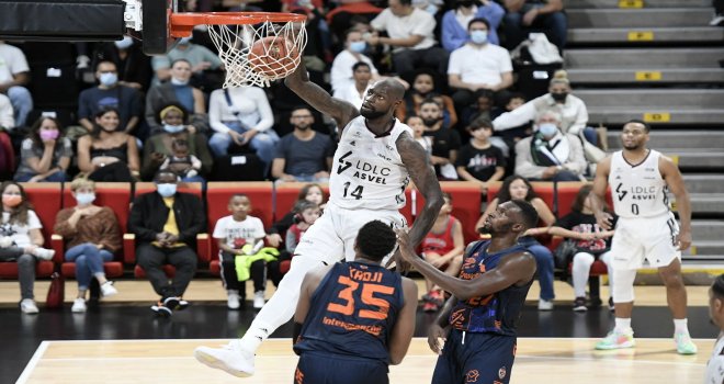 James Gist Bahçeşehir Koleji'nde