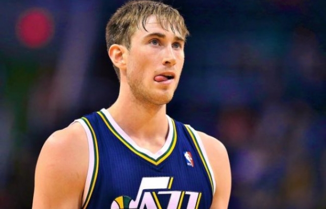 JAZZ'DAN HORNETS'E TRANSFER OLDU