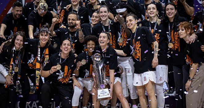 Kadınlar Türkiye Kupası'nda Şampiyon Çimsa ÇBK Mersin