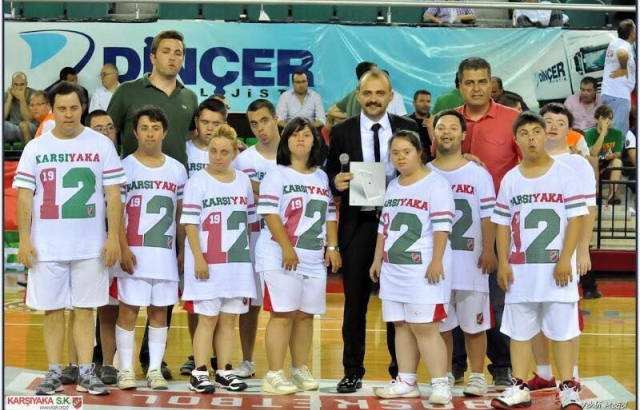 Kaf Kaf, İzmir Down Sendromu Derneği?ni ağırladı