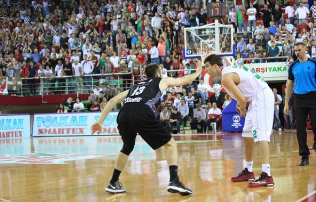 Kaf Kaf, Paok'a iki uzatmada kaybetti