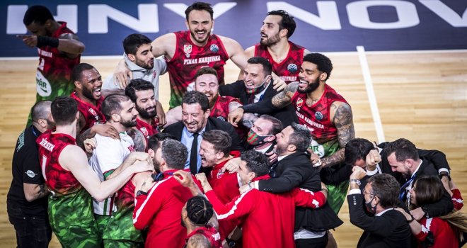 Kaf Kaf Şampiyonlar Ligi'nde finalde