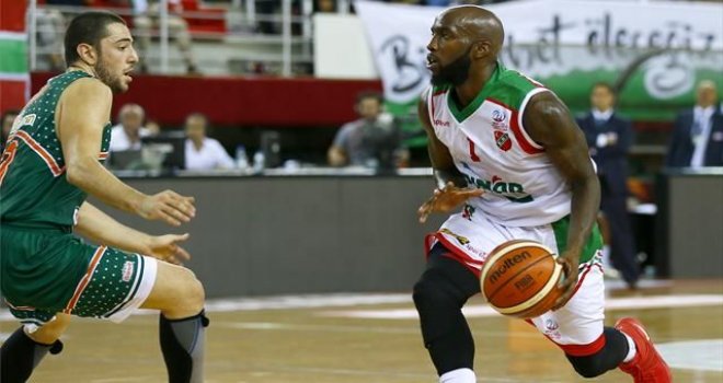 Kaf Kaf'ta Dillard gitmemekte ısrar ediyor