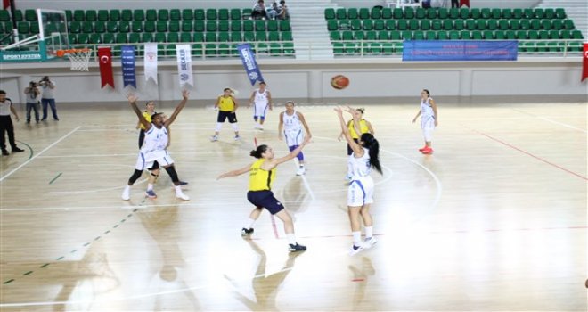 Karar Ver Cup'ta ikinci gün tamamlandı