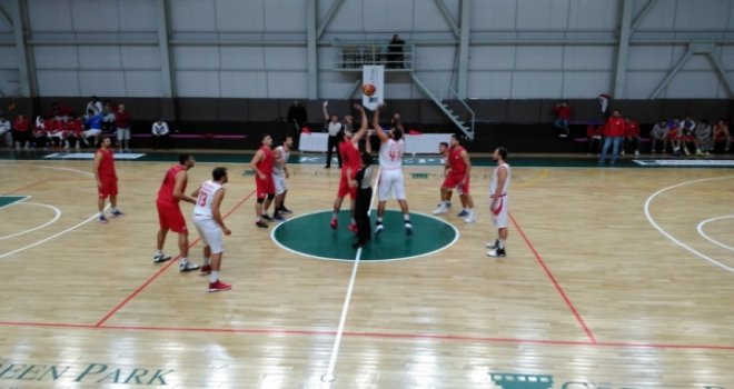 Karesi Spor, Antalyaspor'u mağlup etti